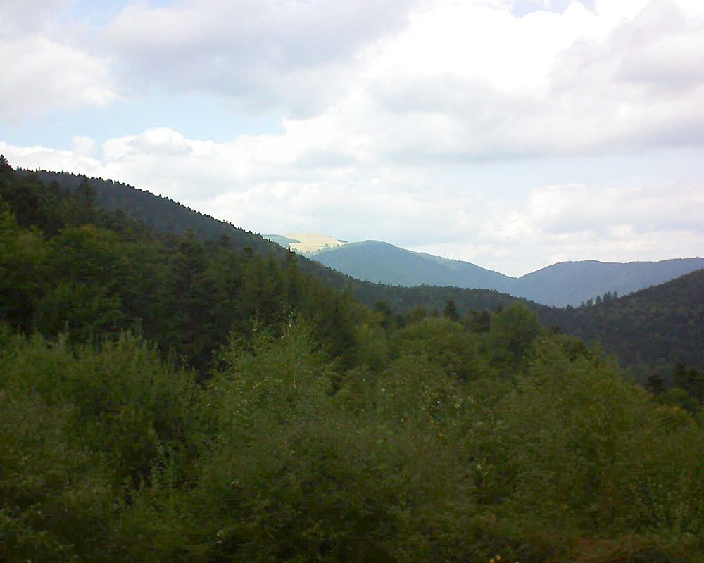 Le petit ballon vu depuis le Domaine Langmatt à Murbach le 28.09.2018 à 14:45 Le petit ballon (Alsace, Vosges) le 28.09.2018 à 14:45