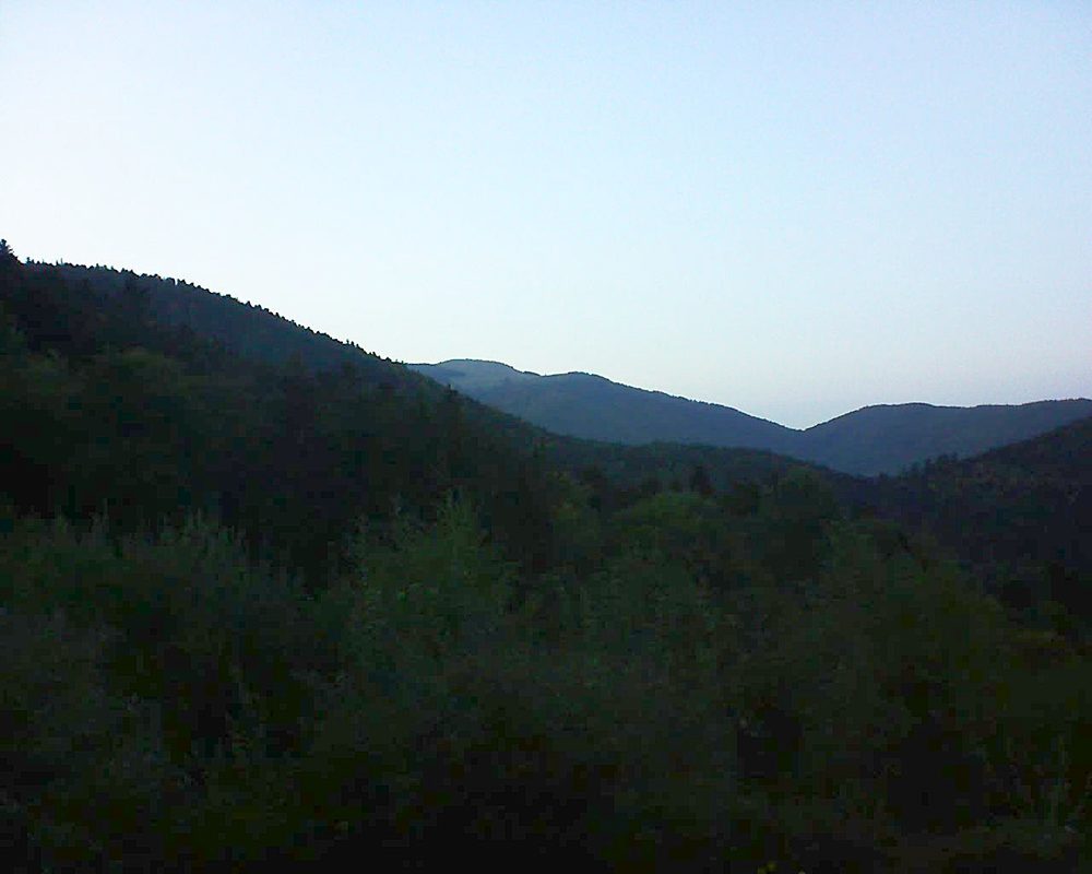 Le petit ballon vu depuis le Domaine Langmatt à Murbach le 29.09.2018 à 19:15 Le petit ballon (Alsace, Vosges) le 29.09.2018 à 19:15