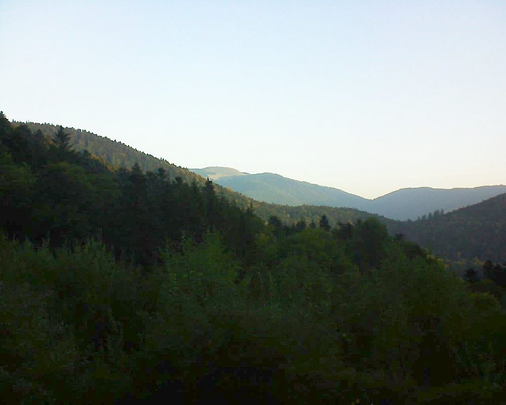 Le petit ballon vu depuis le Domaine Langmatt à Murbach le 30.09.2018 à 08:00 Le petit ballon (Alsace, Vosges) le 30.09.2018 à 08:00