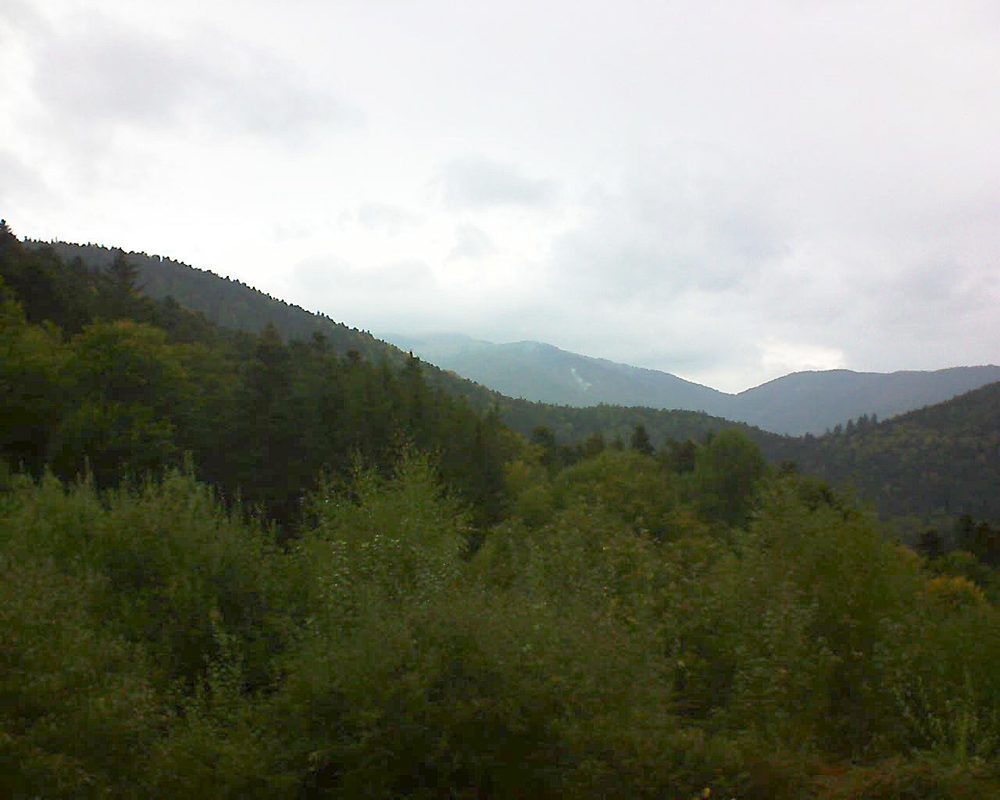 Le petit ballon vu depuis le Domaine Langmatt à Murbach le 01.10.2018 à 11:45 Le petit ballon (Alsace, Vosges) le 01.10.2018 à 11:45