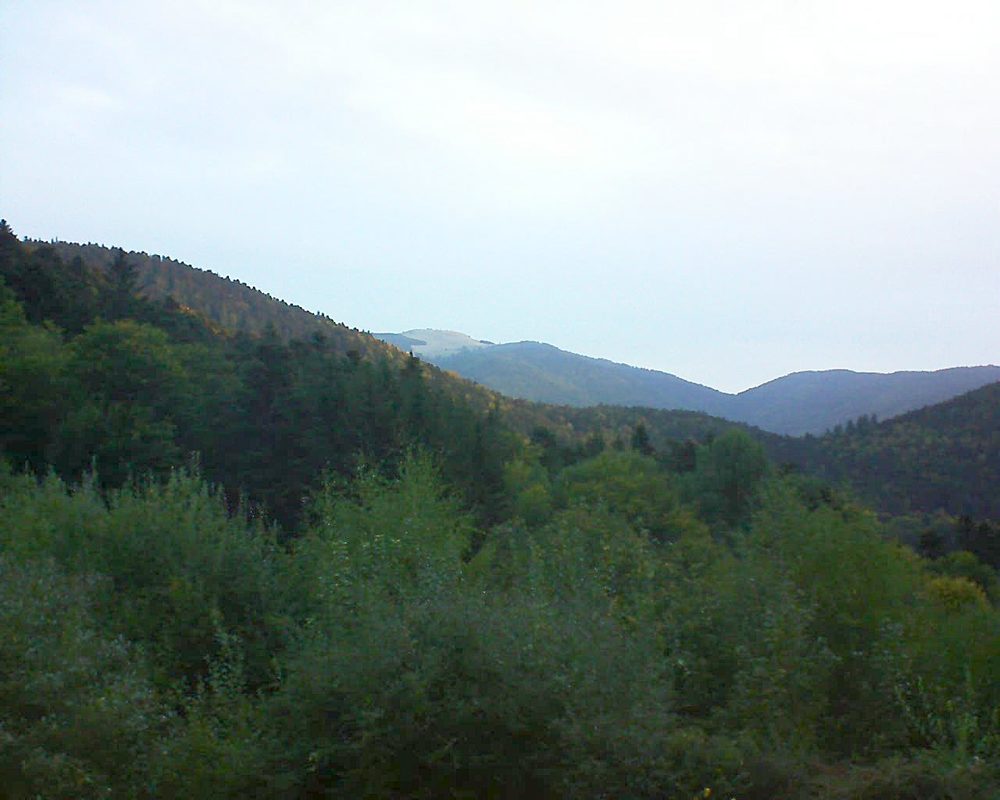 Le petit ballon vu depuis le Domaine Langmatt à Murbach le 02.10.2018 à 07:45 Le petit ballon (Alsace, Vosges) le 02.10.2018 à 07:45