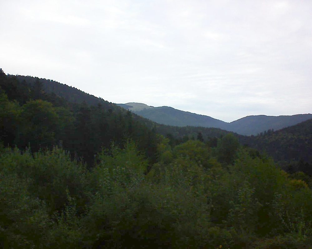Le petit ballon vu depuis le Domaine Langmatt à Murbach le 02.10.2018 à 08:45 Le petit ballon (Alsace, Vosges) le 02.10.2018 à 08:45