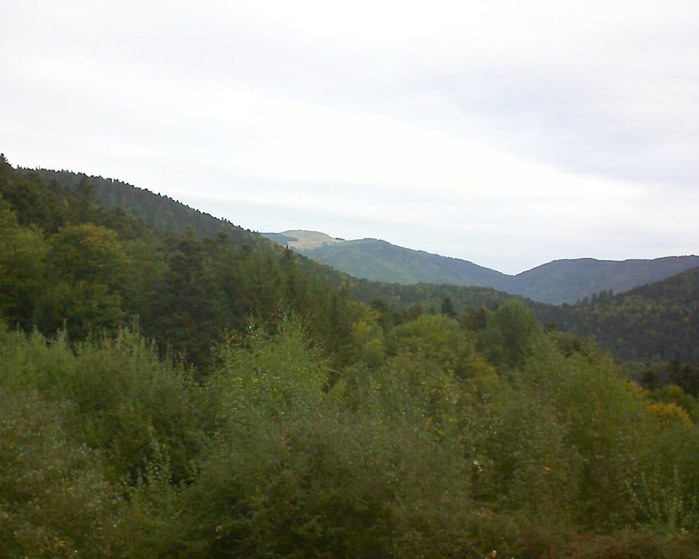 Le petit ballon vu depuis le Domaine Langmatt à Murbach le 02.10.2018 à 09:30 Le petit ballon (Alsace, Vosges) le 02.10.2018 à 09:30