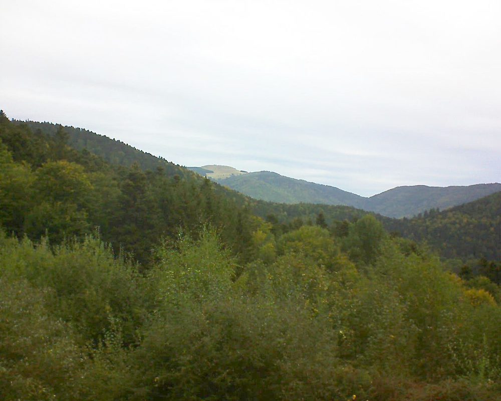 Le petit ballon vu depuis le Domaine Langmatt à Murbach le 02.10.2018 à 09:45 Le petit ballon (Alsace, Vosges) le 02.10.2018 à 09:45