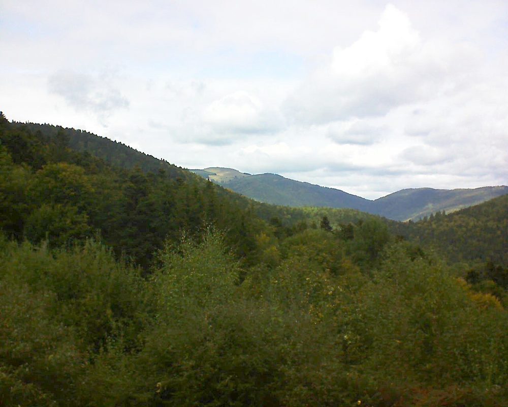 Le petit ballon vu depuis le Domaine Langmatt à Murbach le 03.10.2018 à 14:00 Le petit ballon (Alsace, Vosges) le 03.10.2018 à 14:00