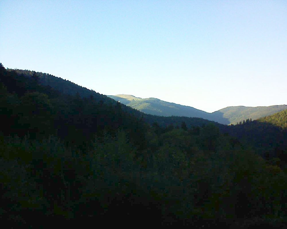 Le petit ballon vu depuis le Domaine Langmatt à Murbach le 04.10.2018 à 18:00 Le petit ballon (Alsace, Vosges) le 04.10.2018 à 18:00
