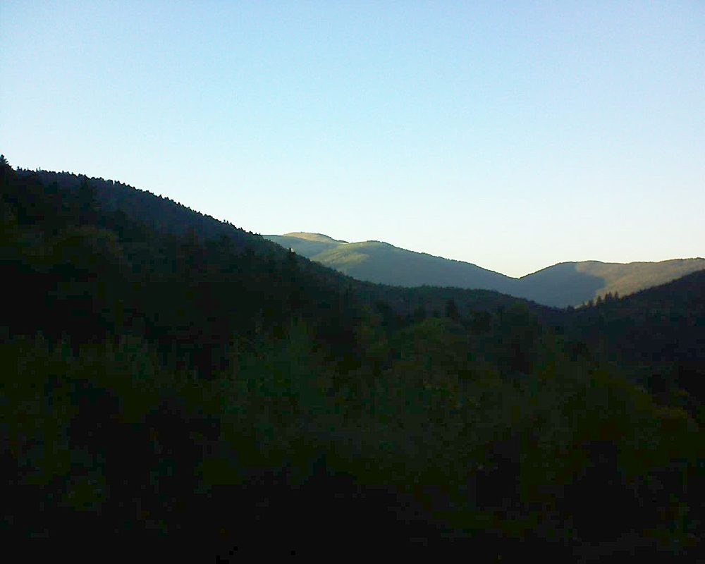 Le petit ballon vu depuis le Domaine Langmatt à Murbach le 04.10.2018 à 18:30 Le petit ballon (Alsace, Vosges) le 04.10.2018 à 18:30