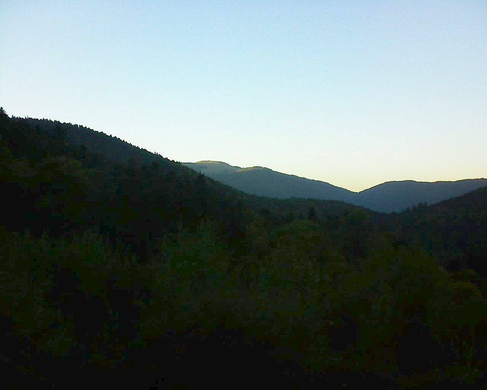 Le petit ballon vu depuis le Domaine Langmatt à Murbach le 04.10.2018 à 18:45 Le petit ballon (Alsace, Vosges) le 04.10.2018 à 18:45