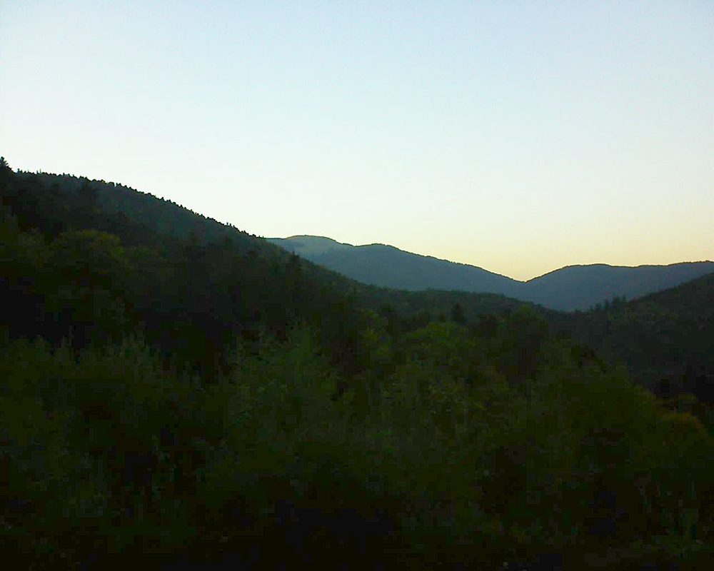 Le petit ballon vu depuis le Domaine Langmatt à Murbach le 04.10.2018 à 19:00 Le petit ballon (Alsace, Vosges) le 04.10.2018 à 19:00