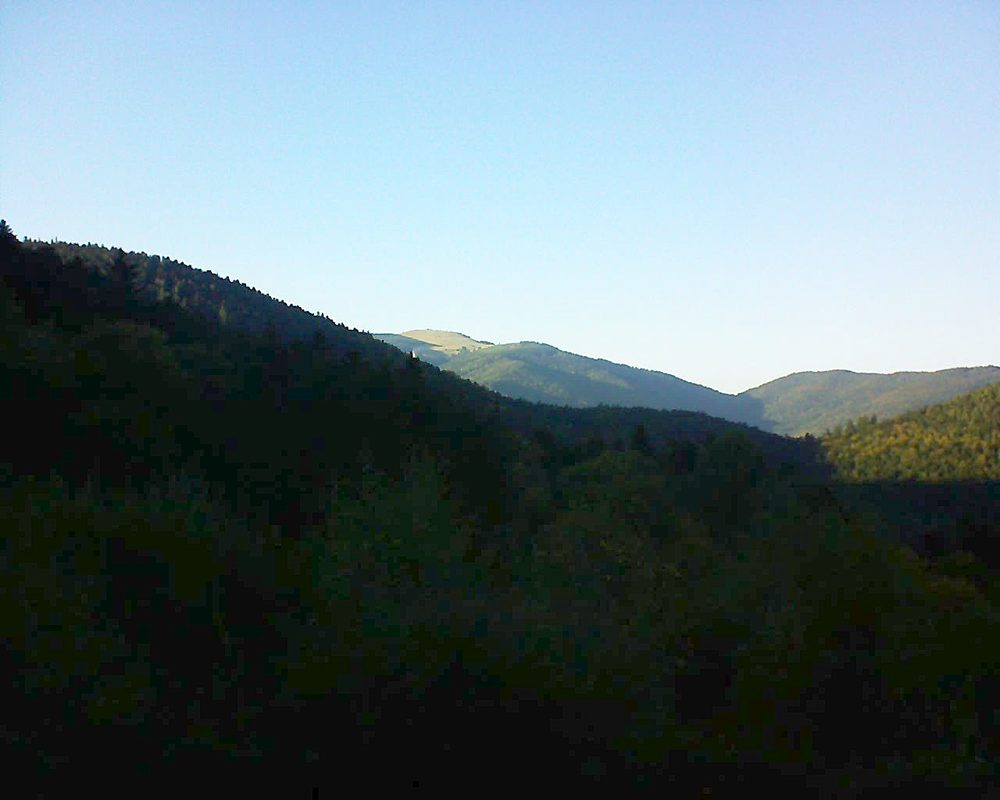 Le petit ballon vu depuis le Domaine Langmatt à Murbach le 05.10.2018 à 17:45 Le petit ballon (Alsace, Vosges) le 05.10.2018 à 17:45