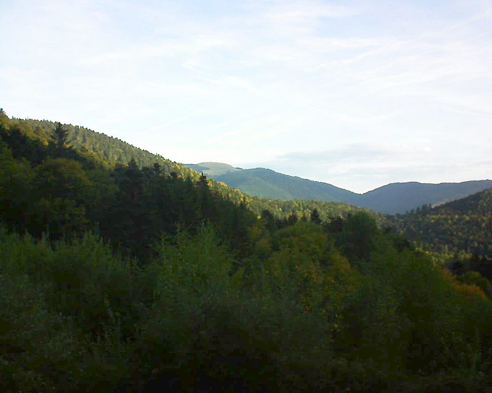 Le petit ballon vu depuis le Domaine Langmatt à Murbach le 06.10.2018 à 08:45 Le petit ballon (Alsace, Vosges) le 06.10.2018 à 08:45