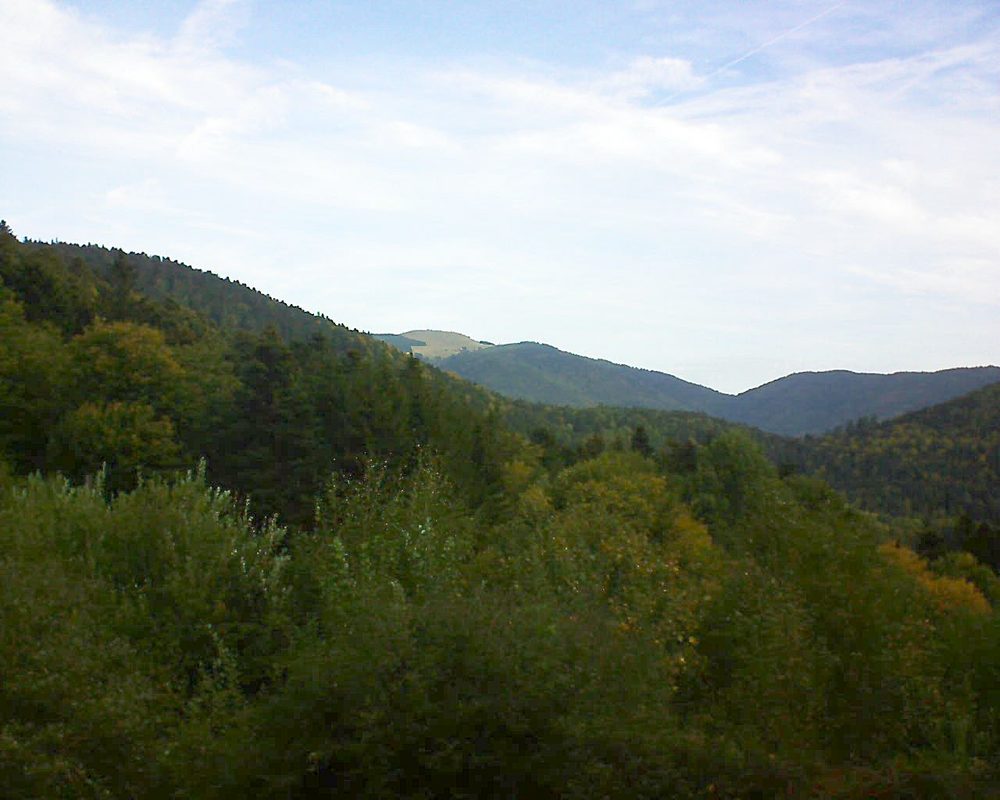 Le petit ballon vu depuis le Domaine Langmatt à Murbach le 06.10.2018 à 09:30 Le petit ballon (Alsace, Vosges) le 06.10.2018 à 09:30