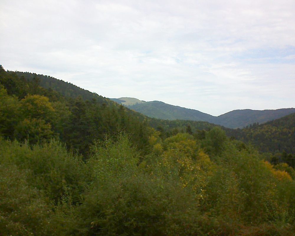Le petit ballon vu depuis le Domaine Langmatt à Murbach le 06.10.2018 à 11:00 Le petit ballon (Alsace, Vosges) le 06.10.2018 à 11:00