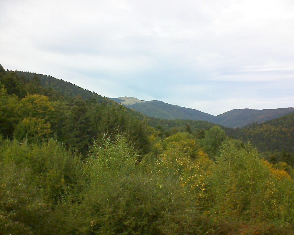 Le petit ballon vu depuis le Domaine Langmatt à Murbach le 06.10.2018 à 15:00 Le petit ballon (Alsace, Vosges) le 06.10.2018 à 15:00