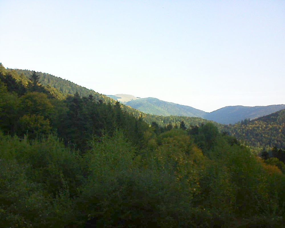 Le petit ballon vu depuis le Domaine Langmatt à Murbach le 07.10.2018 à 09:15 Le petit ballon (Alsace, Vosges) le 07.10.2018 à 09:15