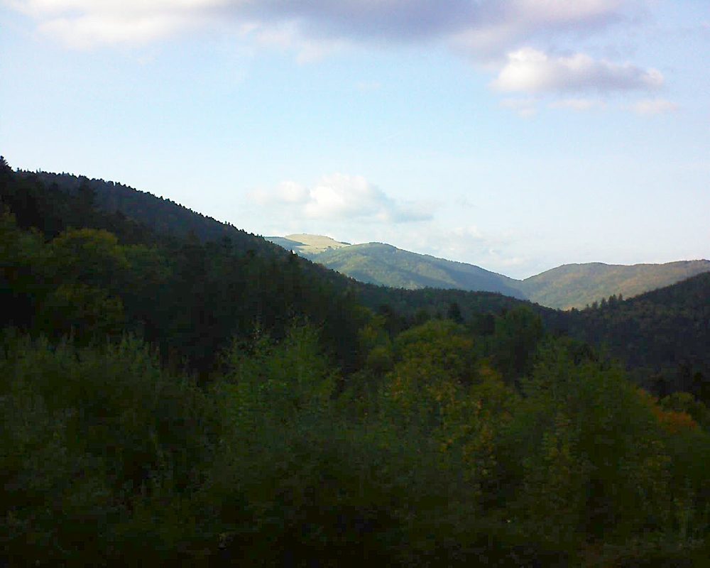 Le petit ballon vu depuis le Domaine Langmatt à Murbach le 07.10.2018 à 17:15 Le petit ballon (Alsace, Vosges) le 07.10.2018 à 17:15
