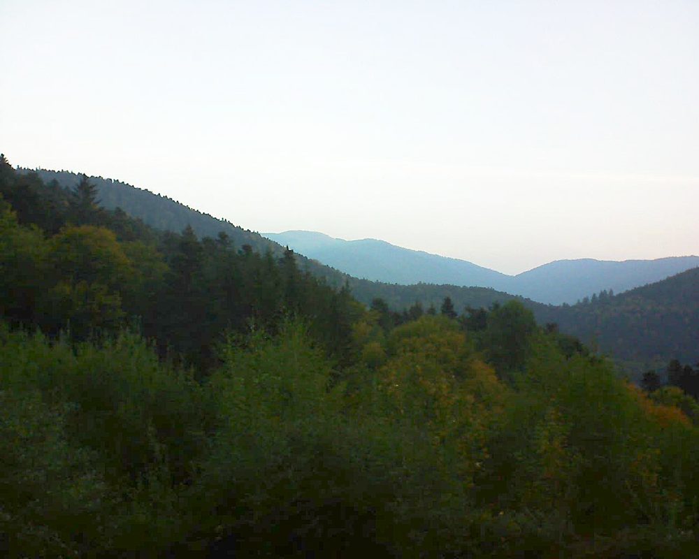 Le petit ballon vu depuis le Domaine Langmatt à Murbach le 08.10.2018 à 07:45 Le petit ballon (Alsace, Vosges) le 08.10.2018 à 07:45