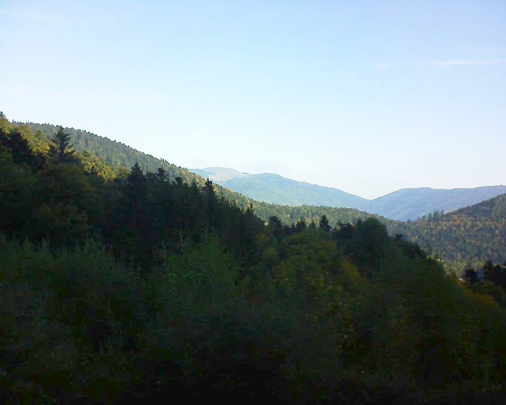 Le petit ballon vu depuis le Domaine Langmatt à Murbach le 08.10.2018 à 09:45 Le petit ballon (Alsace, Vosges) le 08.10.2018 à 09:45