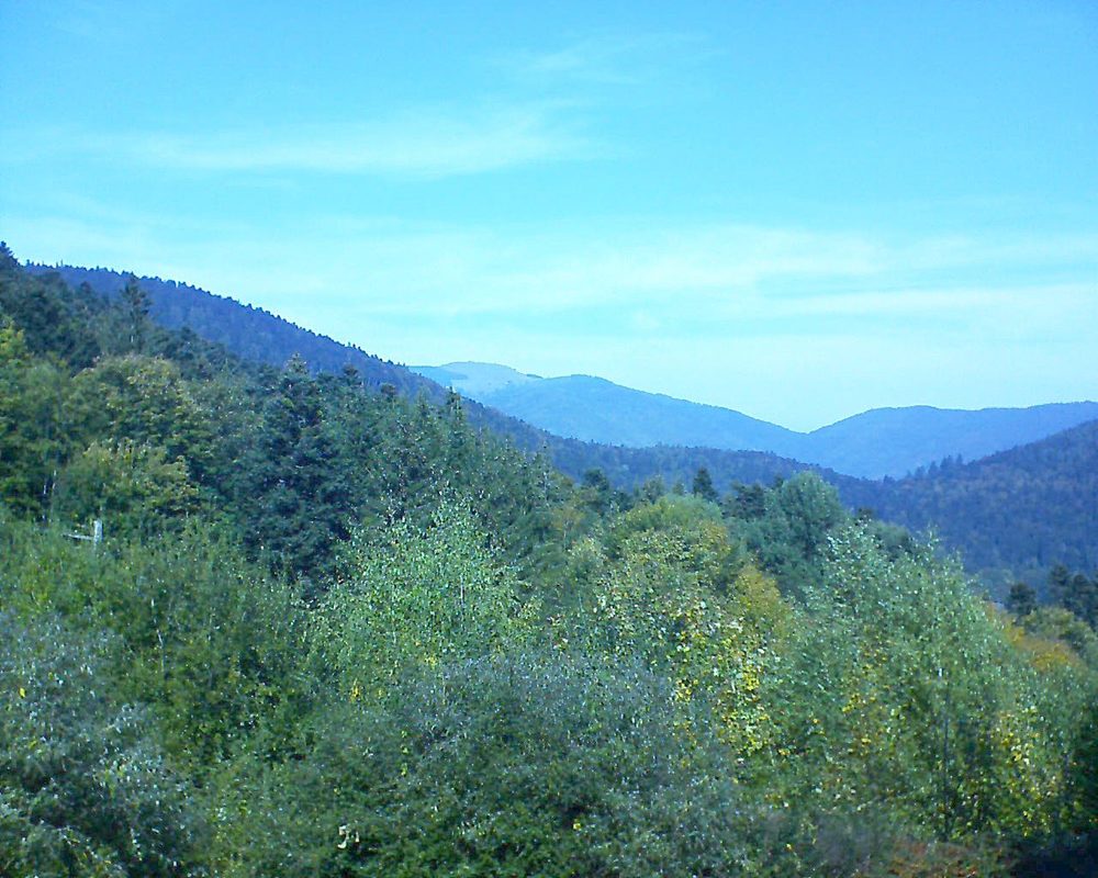 Le petit ballon vu depuis le Domaine Langmatt à Murbach le 09.10.2018 à 13:00 Le petit ballon (Alsace, Vosges) le 09.10.2018 à 13:00