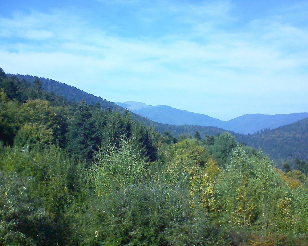 Le petit ballon vu depuis le Domaine Langmatt à Murbach le 09.10.2018 à 14:45 Le petit ballon (Alsace, Vosges) le 09.10.2018 à 14:45