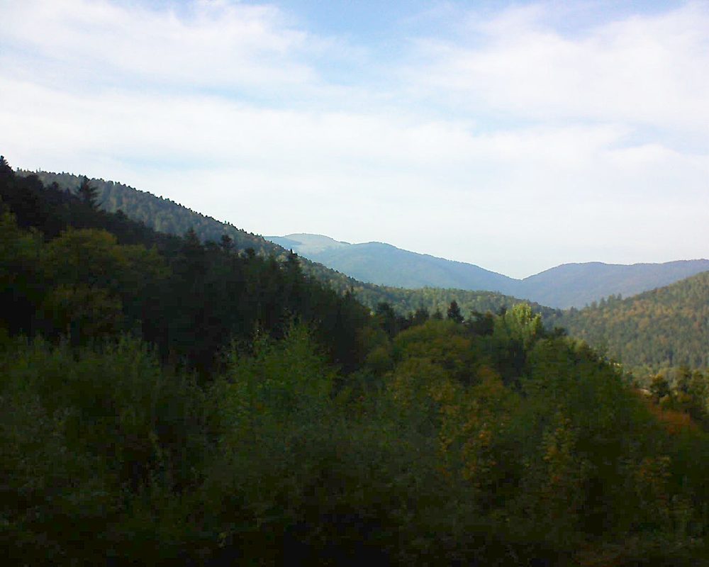 Le petit ballon vu depuis le Domaine Langmatt à Murbach le 09.10.2018 à 16:45 Le petit ballon (Alsace, Vosges) le 09.10.2018 à 16:45