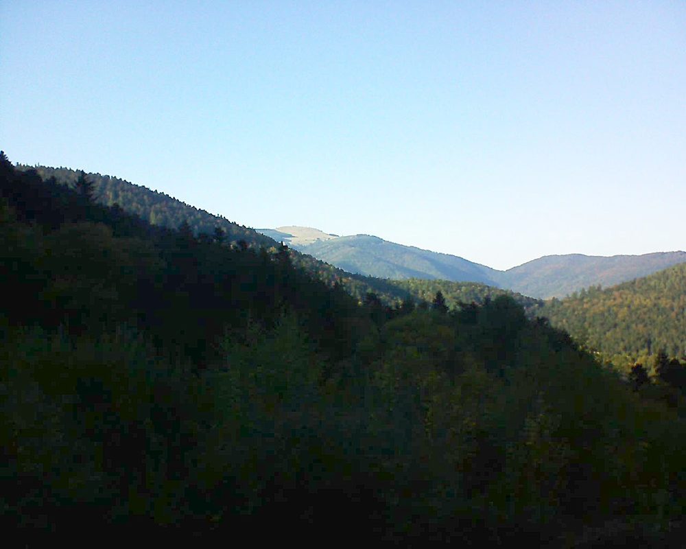 Le petit ballon vu depuis le Domaine Langmatt à Murbach le 10.10.2018 à 17:00 Le petit ballon (Alsace, Vosges) le 10.10.2018 à 17:00