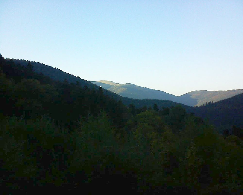 Le petit ballon vu depuis le Domaine Langmatt à Murbach le 10.10.2018 à 18:00 Le petit ballon (Alsace, Vosges) le 10.10.2018 à 18:00