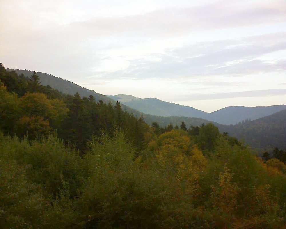 Le petit ballon vu depuis le Domaine Langmatt à Murbach le 11.10.2018 à 07:45 Le petit ballon (Alsace, Vosges) le 11.10.2018 à 07:45