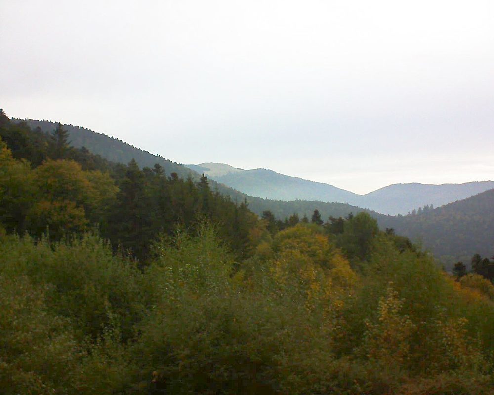 Le petit ballon vu depuis le Domaine Langmatt à Murbach le 11.10.2018 à 08:30 Le petit ballon (Alsace, Vosges) le 11.10.2018 à 08:30