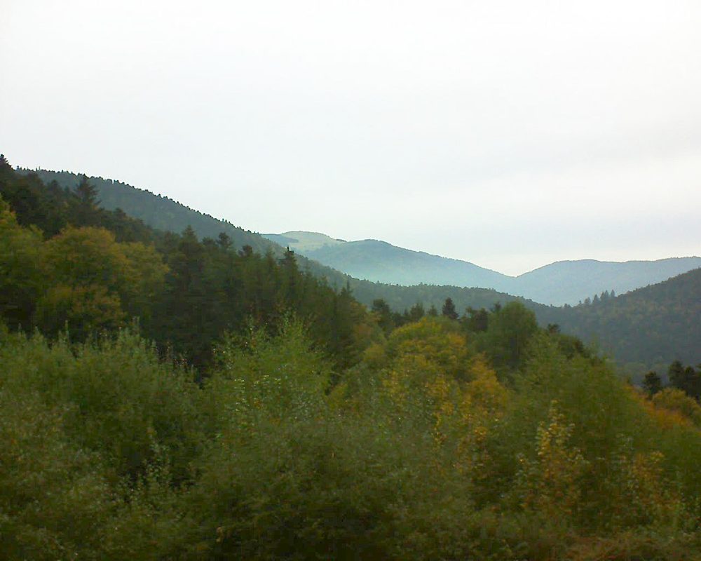 Le petit ballon vu depuis le Domaine Langmatt à Murbach le 11.10.2018 à 08:45 Le petit ballon (Alsace, Vosges) le 11.10.2018 à 08:45