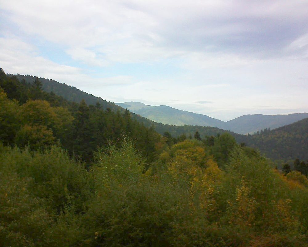 Le petit ballon vu depuis le Domaine Langmatt à Murbach le 11.10.2018 à 13:45 Le petit ballon (Alsace, Vosges) le 11.10.2018 à 13:45