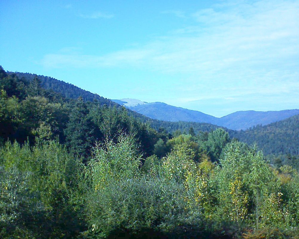 Le petit ballon vu depuis le Domaine Langmatt à Murbach le 11.10.2018 à 16:00 Le petit ballon (Alsace, Vosges) le 11.10.2018 à 16:00