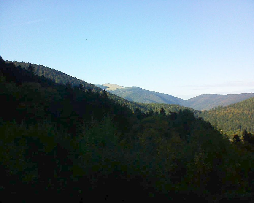 Le petit ballon vu depuis le Domaine Langmatt à Murbach le 11.10.2018 à 16:45 Le petit ballon (Alsace, Vosges) le 11.10.2018 à 16:45