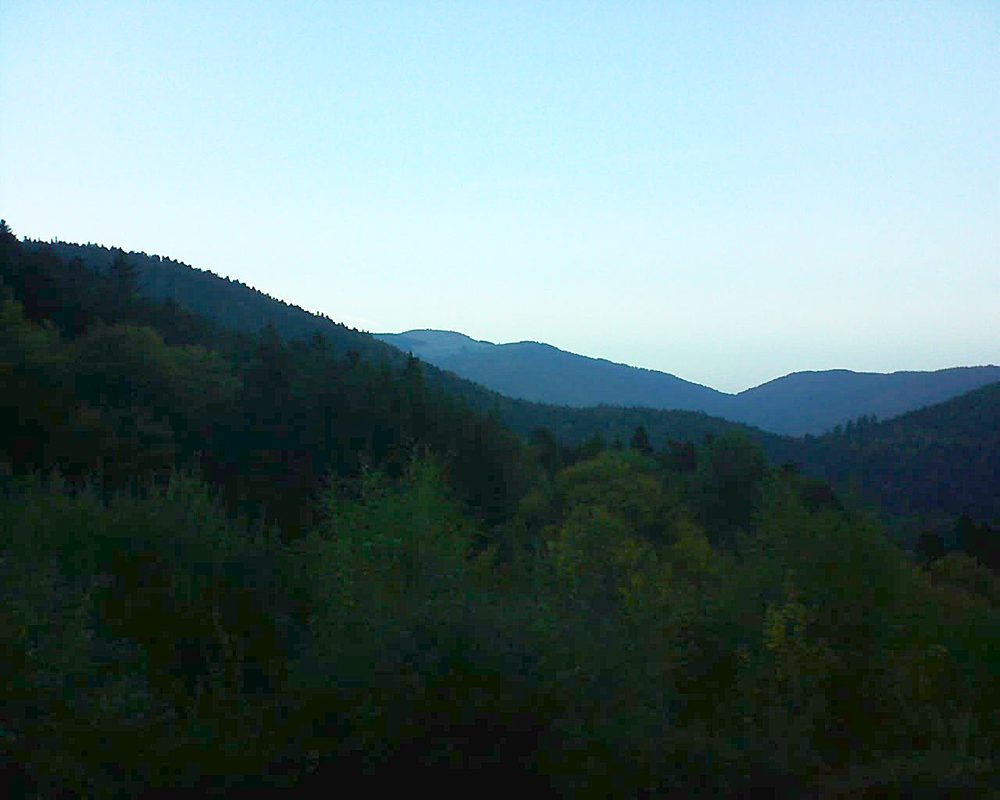 Le petit ballon vu depuis le Domaine Langmatt à Murbach le 11.10.2018 à 18:45 Le petit ballon (Alsace, Vosges) le 11.10.2018 à 18:45