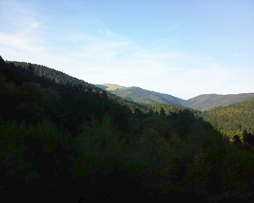 Le petit ballon vu depuis le Domaine Langmatt à Murbach le 12.10.2018 à 16:45 Le petit ballon (Alsace, Vosges) le 12.10.2018 à 16:45