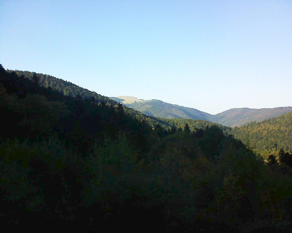 Le petit ballon vu depuis le Domaine Langmatt à Murbach le 13.10.2018 à 16:45 Le petit ballon (Alsace, Vosges) le 13.10.2018 à 16:45