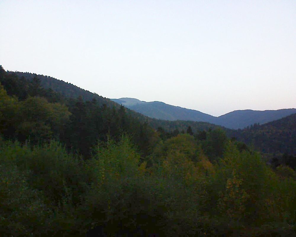 Le petit ballon vu depuis le Domaine Langmatt à Murbach le 15.10.2018 à 07:45 Le petit ballon (Alsace, Vosges) le 15.10.2018 à 07:45