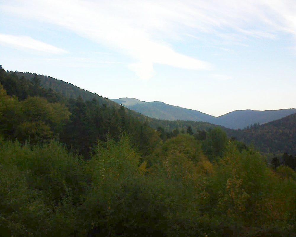 Le petit ballon vu depuis le Domaine Langmatt à Murbach le 16.10.2018 à 08:30 Le petit ballon (Alsace, Vosges) le 16.10.2018 à 08:30