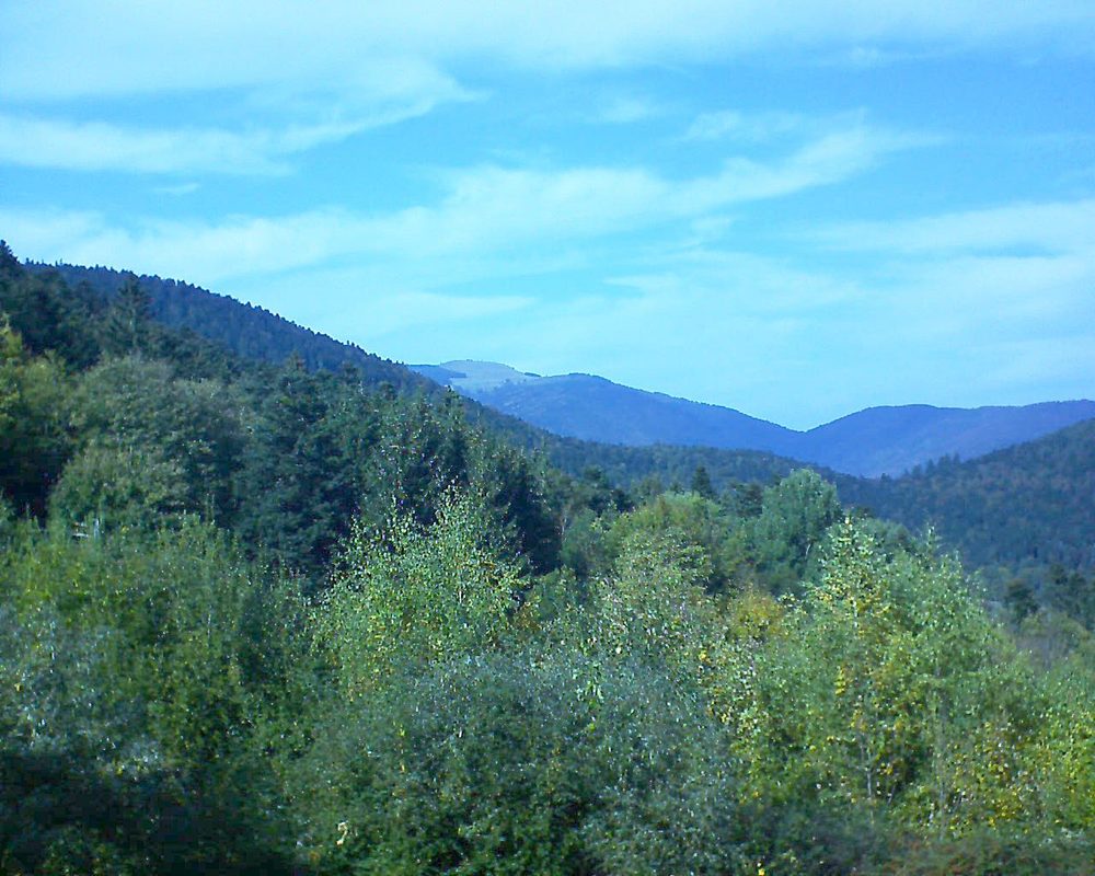 Le petit ballon vu depuis le Domaine Langmatt à Murbach le 16.10.2018 à 15:00 Le petit ballon (Alsace, Vosges) le 16.10.2018 à 15:00