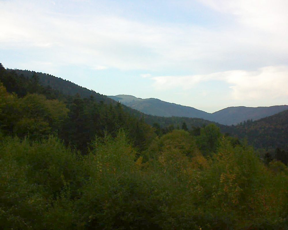 Le petit ballon vu depuis le Domaine Langmatt à Murbach le 16.10.2018 à 18:00 Le petit ballon (Alsace, Vosges) le 16.10.2018 à 18:00