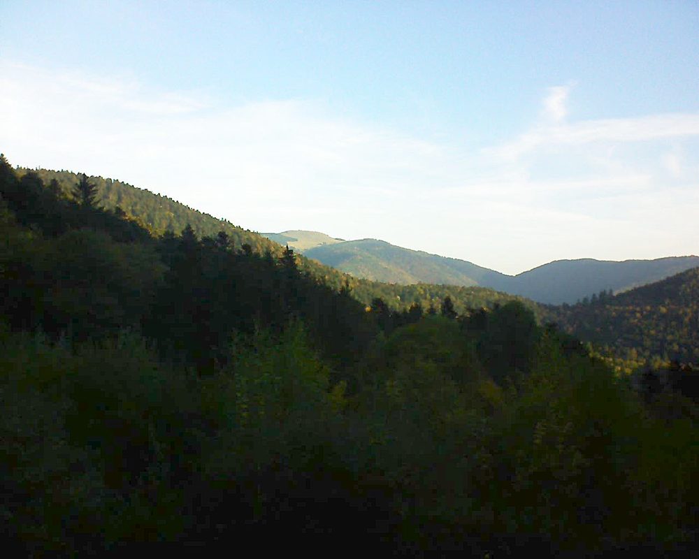 Le petit ballon vu depuis le Domaine Langmatt à Murbach le 17.10.2018 à 08:45 Le petit ballon (Alsace, Vosges) le 17.10.2018 à 08:45