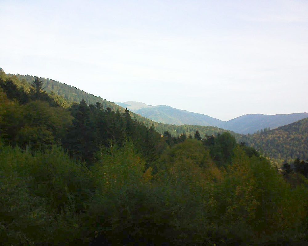 Le petit ballon vu depuis le Domaine Langmatt à Murbach le 18.10.2018 à 09:45 Le petit ballon (Alsace, Vosges) le 18.10.2018 à 09:45