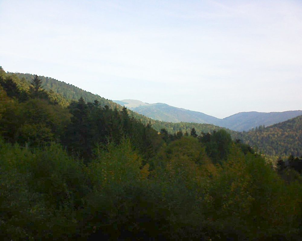 Le petit ballon vu depuis le Domaine Langmatt à Murbach le 18.10.2018 à 10:00 Le petit ballon (Alsace, Vosges) le 18.10.2018 à 10:00