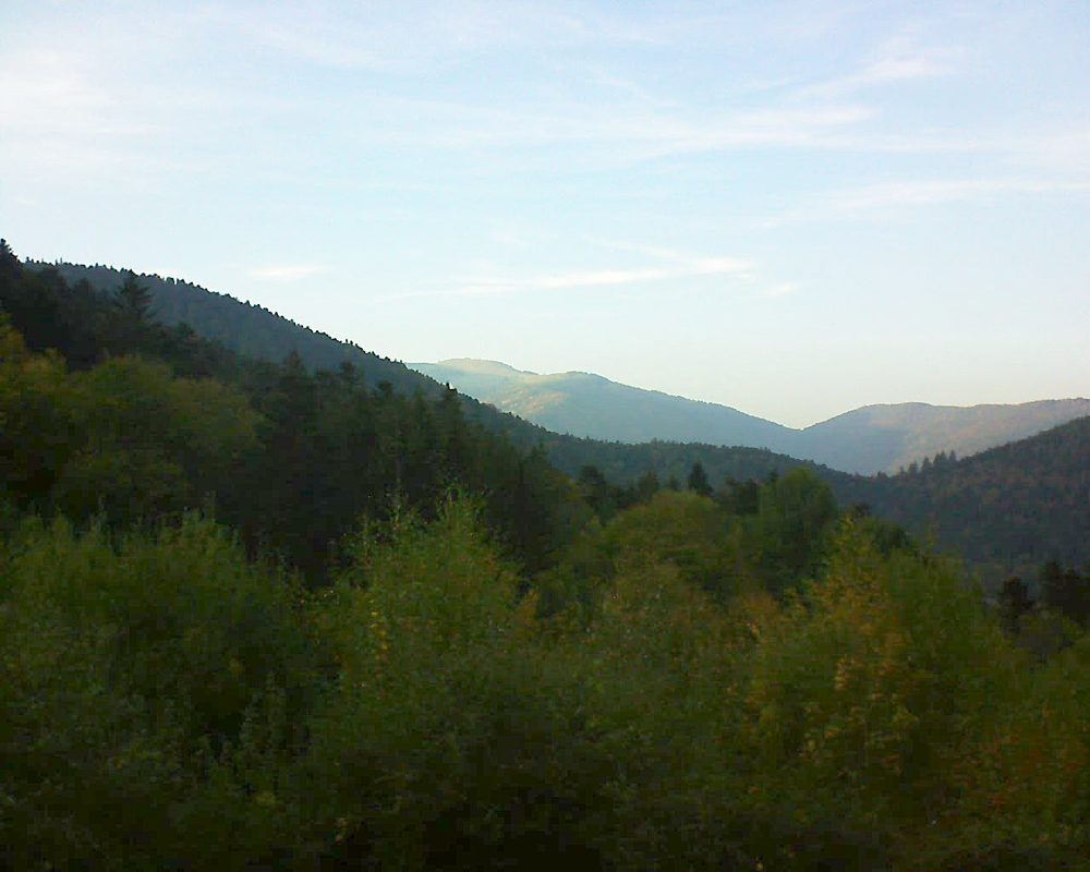 Le petit ballon vu depuis le Domaine Langmatt à Murbach le 18.10.2018 à 18:00 Le petit ballon (Alsace, Vosges) le 18.10.2018 à 18:00