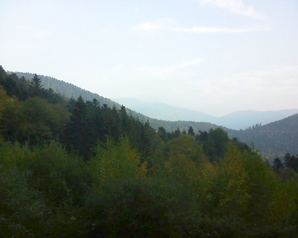 Le petit ballon vu depuis le Domaine Langmatt à Murbach le 19.10.2018 à 08:45 Le petit ballon (Alsace, Vosges) le 19.10.2018 à 08:45