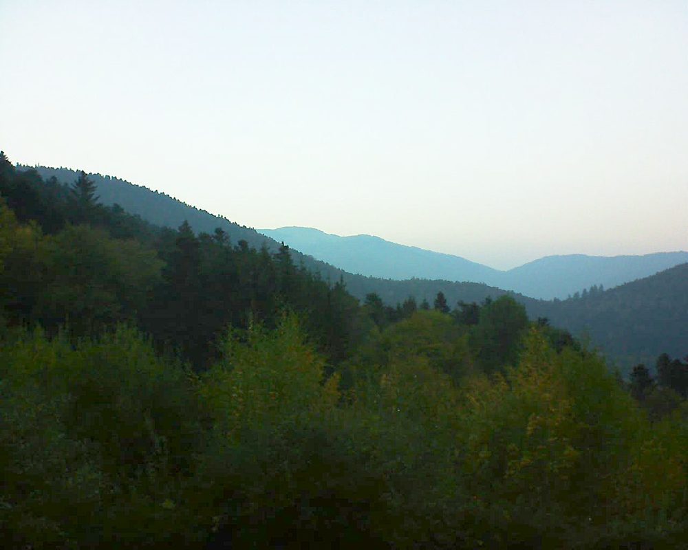 Le petit ballon vu depuis le Domaine Langmatt à Murbach le 19.10.2018 à 18:30 Le petit ballon (Alsace, Vosges) le 19.10.2018 à 18:30