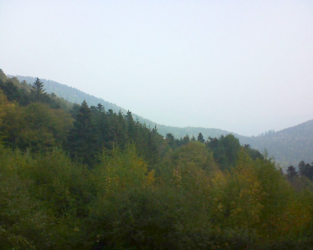 Le petit ballon vu depuis le Domaine Langmatt à Murbach le 20.10.2018 à 09:30 Le petit ballon (Alsace, Vosges) le 20.10.2018 à 09:30