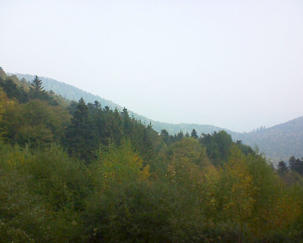 Le petit ballon vu depuis le Domaine Langmatt à Murbach le 20.10.2018 à 09:45 Le petit ballon (Alsace, Vosges) le 20.10.2018 à 09:45