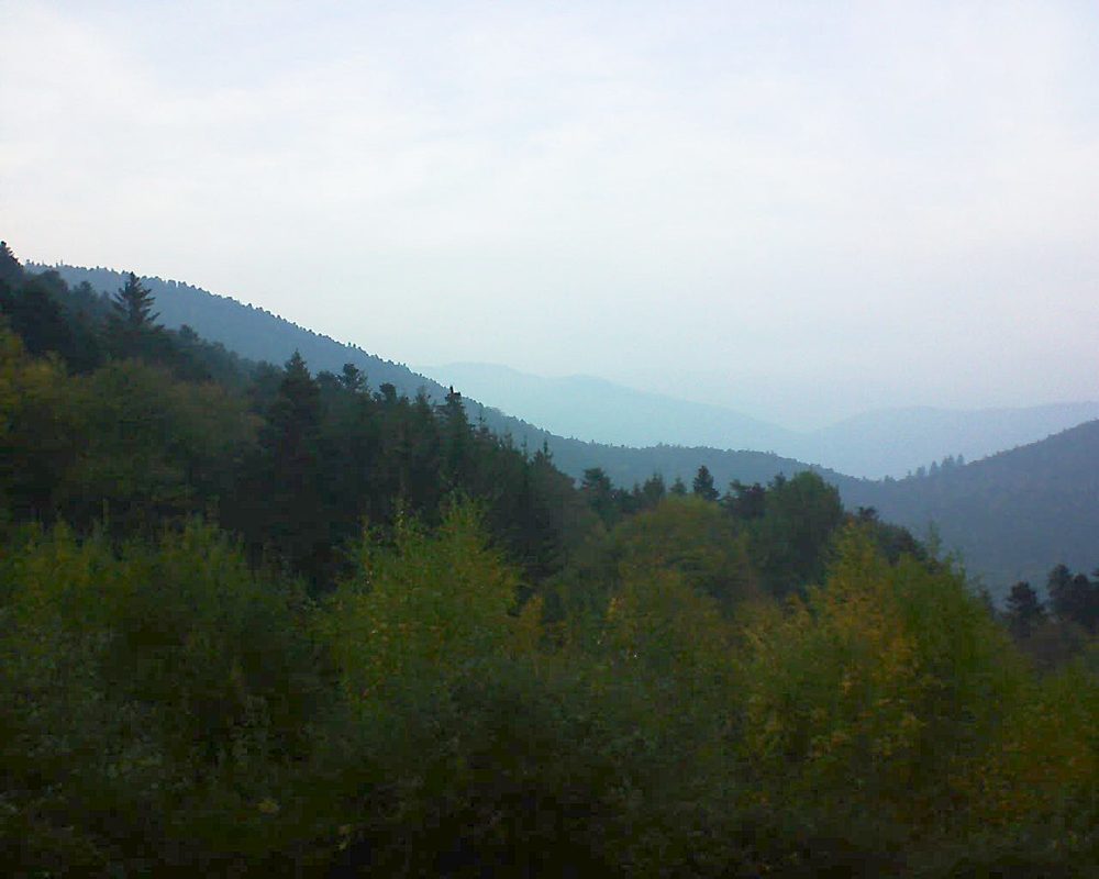 Le petit ballon vu depuis le Domaine Langmatt à Murbach le 20.10.2018 à 17:45 Le petit ballon (Alsace, Vosges) le 20.10.2018 à 17:45