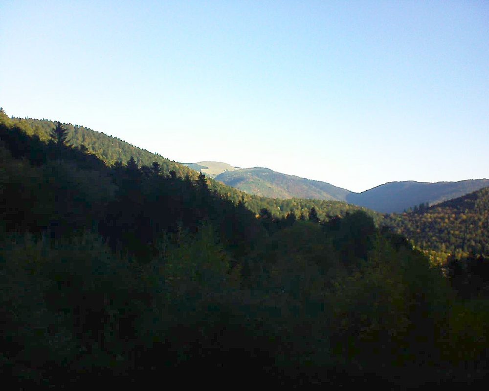 Le petit ballon vu depuis le Domaine Langmatt à Murbach le 22.10.2018 à 09:15 Le petit ballon (Alsace, Vosges) le 22.10.2018 à 09:15